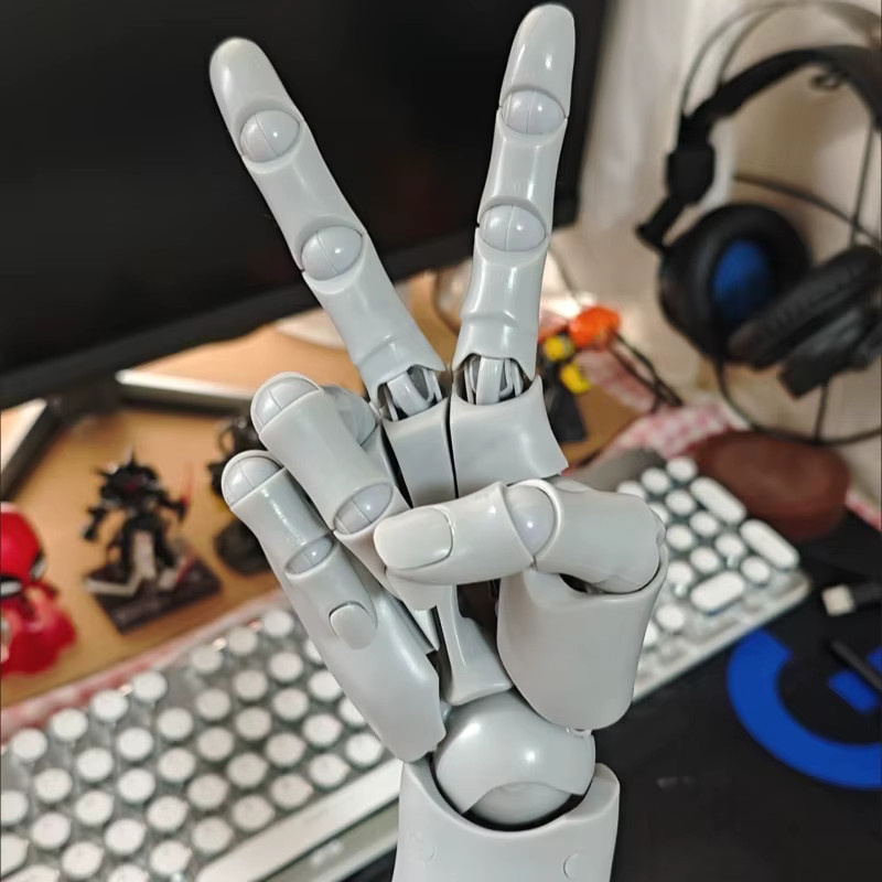 Bandai Modell-Set mit beweglicher Hand, Maßstab 1:1, links und rechts, aus Kunststoff - Bild 2