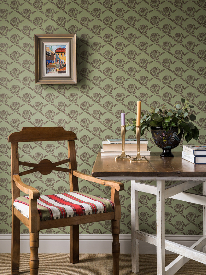 Von Brömssen Långelid Tapete Daisy Arbour Green mit floralem Botanik-Design aus Vlies - Bild 1