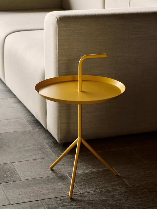 HAY Dlm Beistelltisch in Gelb mit industriellem Design - Bild 2