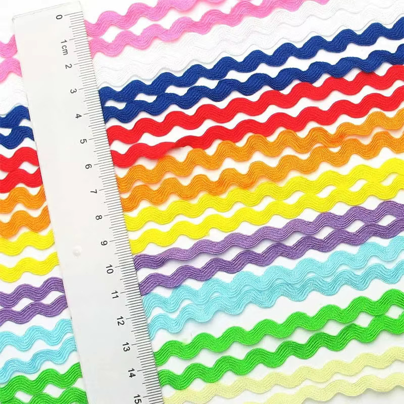 Buntes wellenförmiges Fransenband in Pink und Multicolour, 25 Meter, 5 mm Breite für Nähen und DIY-Projekte - Bild 2