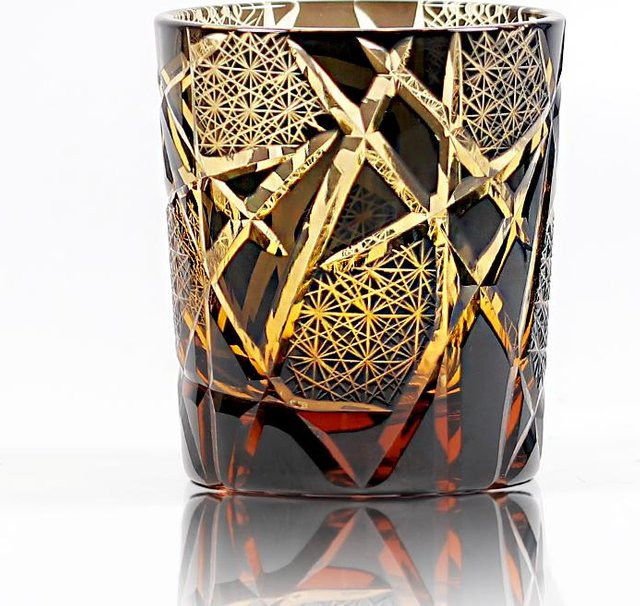QIEZHI Whiskyglas im japanischen Edo-Kiriko-Stil, handgeschnitten, 240 ml, in Blau, Rot, Grün oder Braun - Bild 1