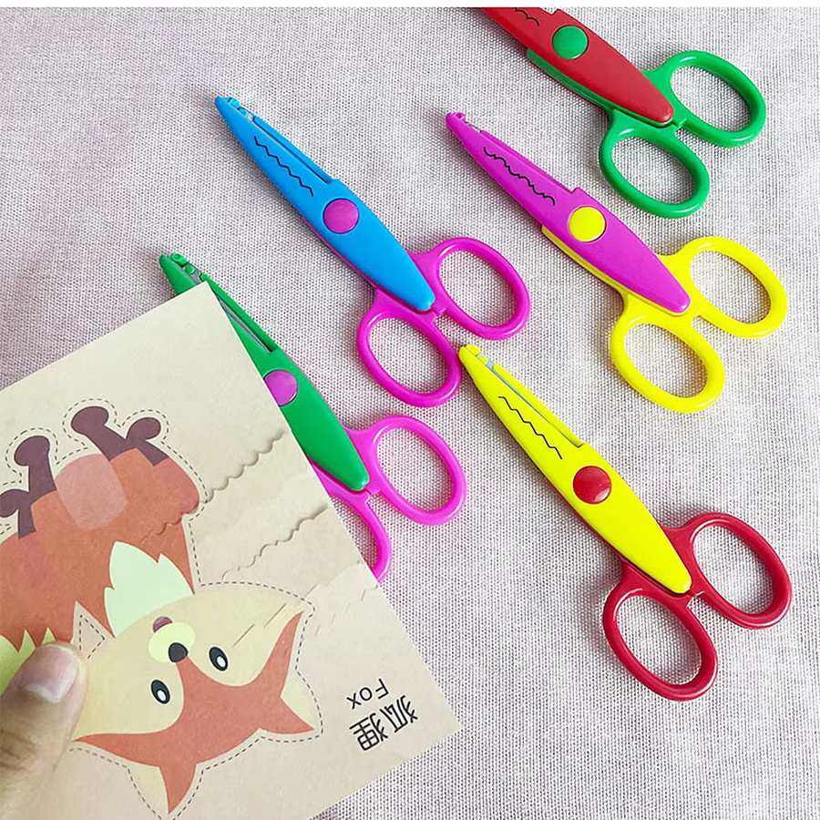 6er-Set Bastelschere für Kinder mit verschiedenen Schneidemustern und gebogenen Kanten in Multicolour für DIY-Papierhandwerk und Fotoalben - Bild 3