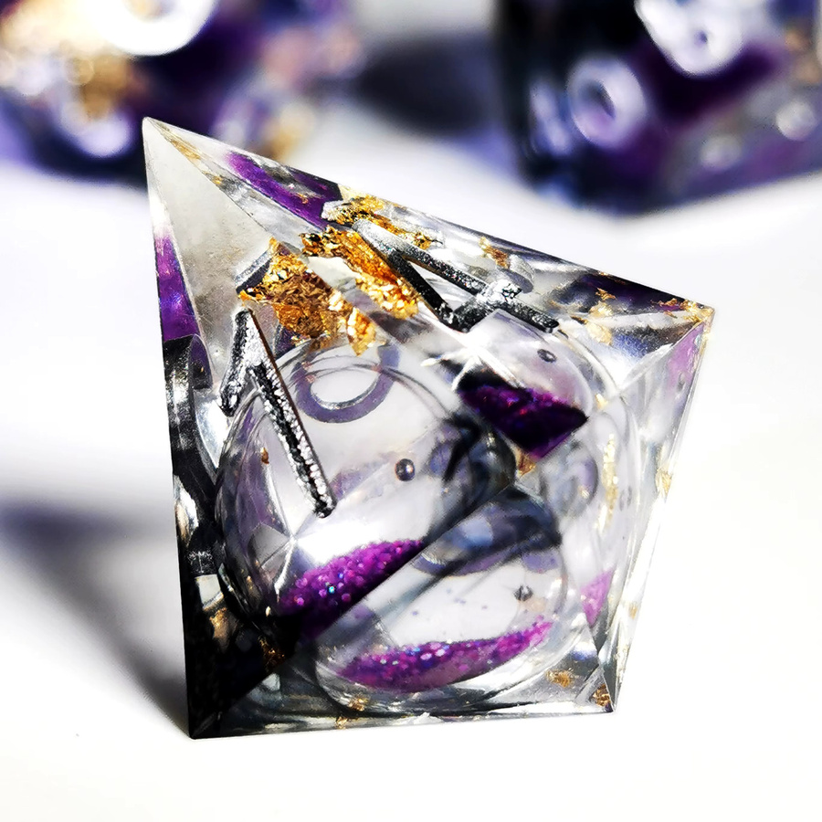 Purple Glitter DnD Würfelset, 7 Polyedrische Harzwürfel, Lila, Fantasy - Bild 4