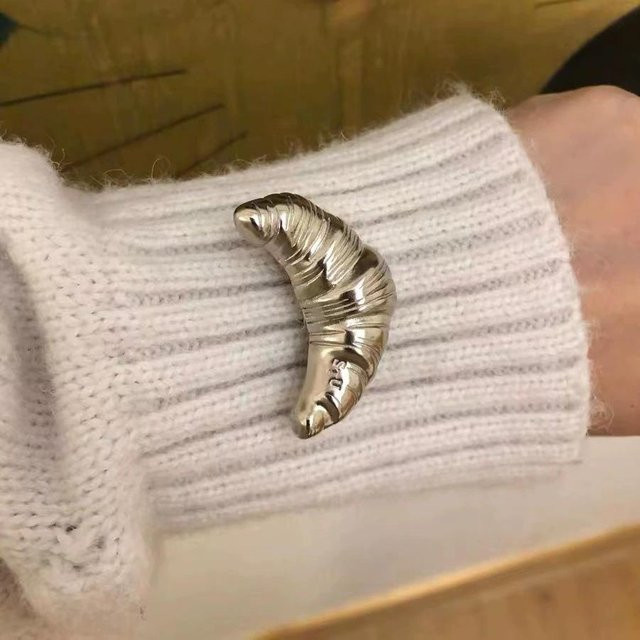XYNN Brosche Croissant, Silber, Vintage, Unisex - Bild 1
