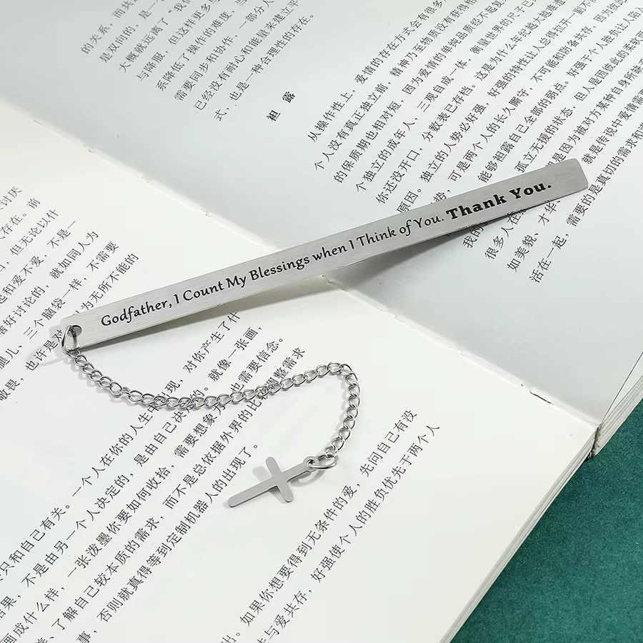 Personalisiertes Metall Lesezeichen in Silber als Geschenk für Buchliebhaber - Bild 1