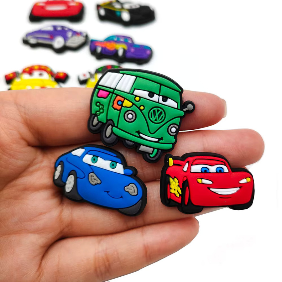 Potdemiel Schuh-Charms, Cartoon Auto-Serie, PVC - Bild 3