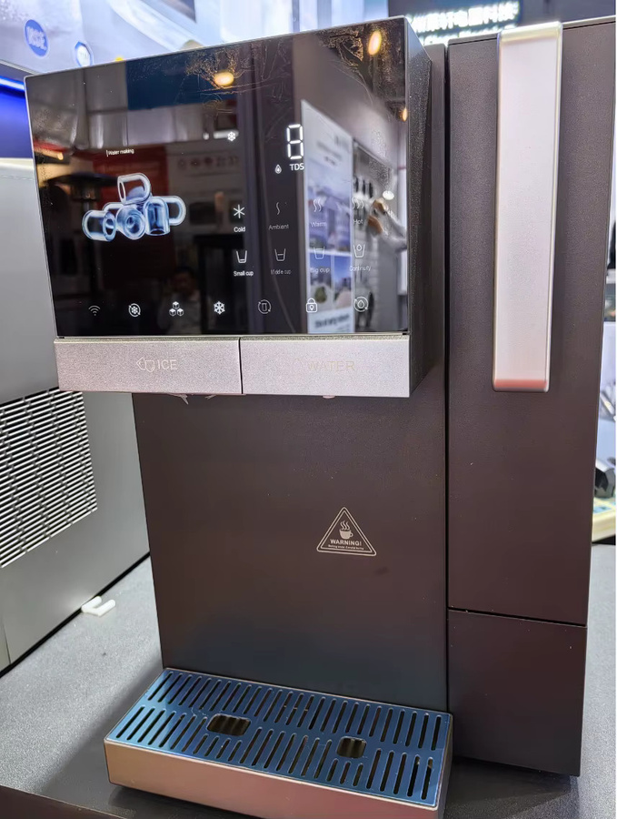 Olansi W90 Wasserdispenser mit Heiß- und Kaltwasserfunktion sowie Eiswürfelmaschine in Schwarz - Bild 2