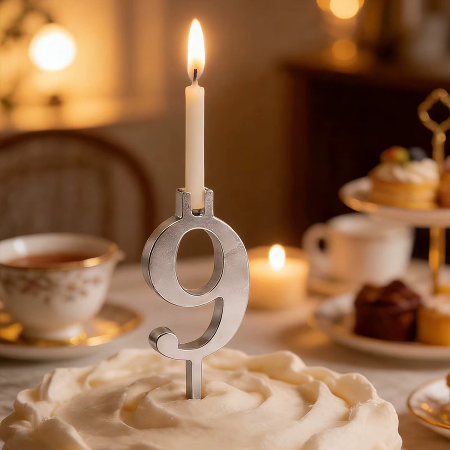 LAIMANEI Zahlen-Kerzenhalter aus Metall in Silber, 10er Set digitale Tortendekoration für Hochzeit, Geburtstag und Party - Bild 2