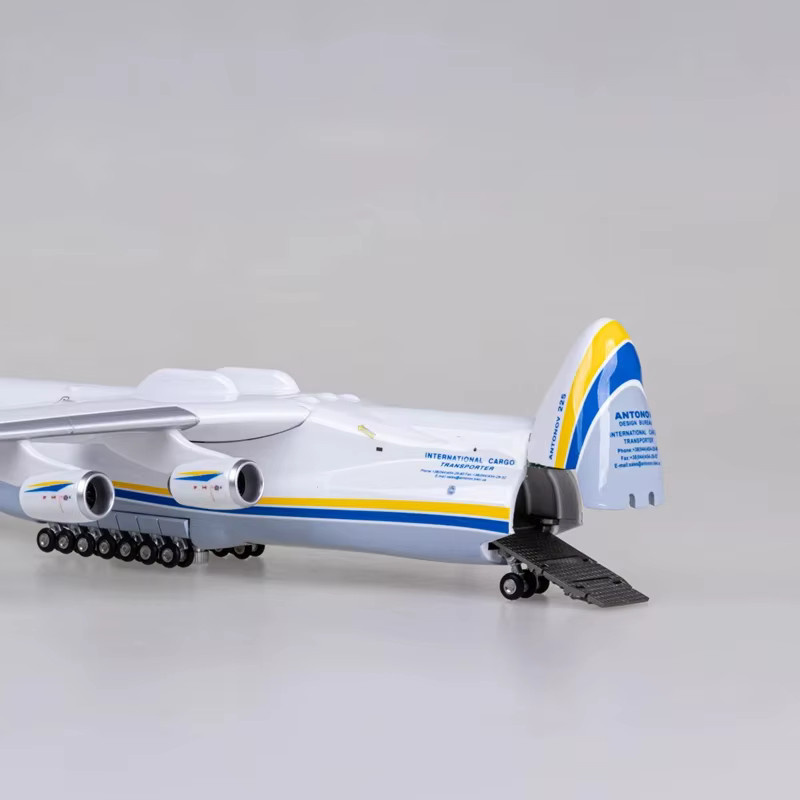 ART CROWN MODEL Antonov AN-225 Transportflugzeug, Modellflugzeug, Maßstab 1:200 - Bild 2