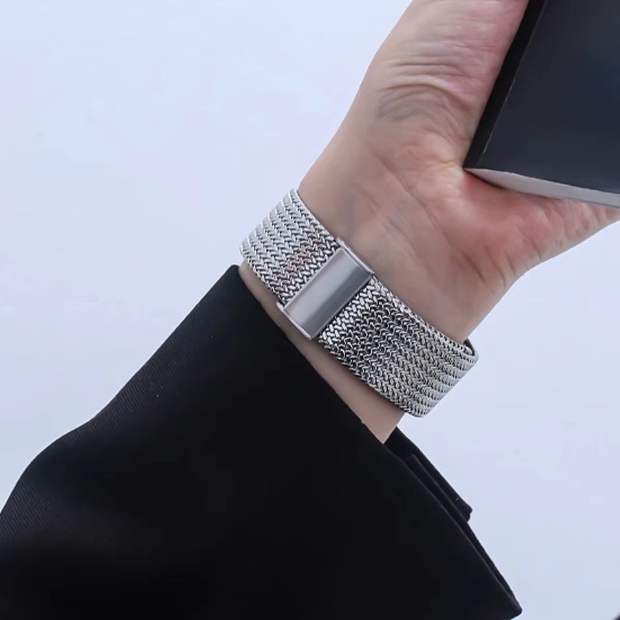 CAOWTAN Uhrenarmband Milanaise, Edelstahl, Silber, Unisex - Bild 3