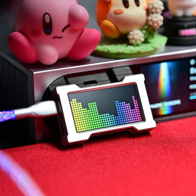 HMLAB ZNEO Gaming USB-Hub mit 2-zu-3-Port, 8K Hz Geschwindigkeit, unabhängiger Stromversorgung und eingebautem Bildschirm für deinen Gaming-Schreibtisch - Bild 1