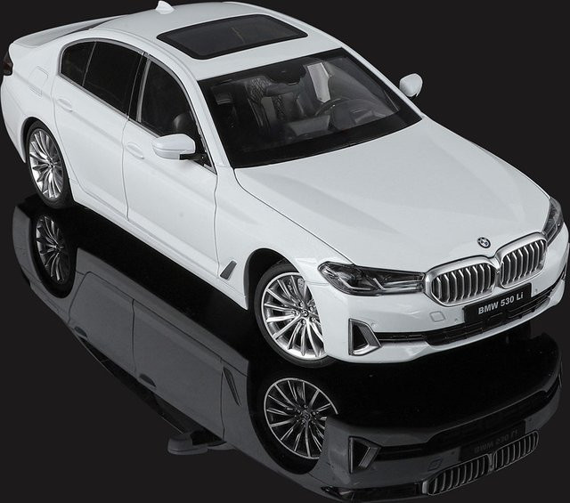 MAKEDA 530Li XDrive 500K Sportwagen Modell, 1:18, Metall, Schwarz - Bild 1