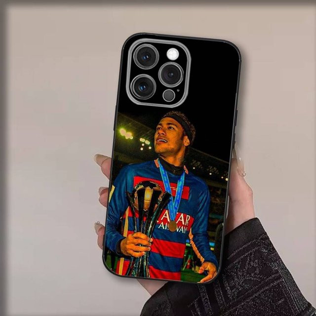 Schwarze Fußball Neymar Handyhülle für iPhone 16, 15, 14, 13, 12, 11, Pro, Max, Plus, X, XS, SE, Mini von mart43 - Bild 1