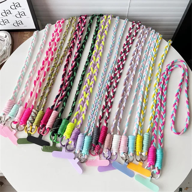 Buntes Webart Telefon Lanyard als modisches Handy Seil für dein iPhone 15 Pro in Multicolor - Bild 1