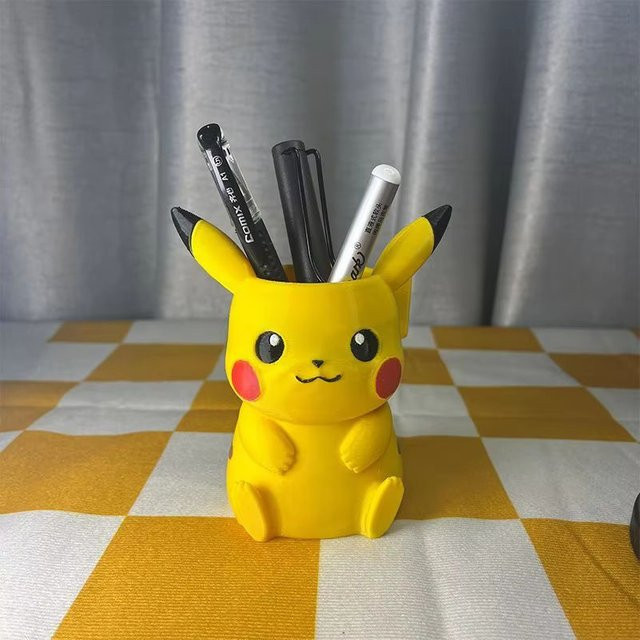 Pokémon Pikachu Federmäppchen mit Sitzfigur in Gelb aus Kunststoff - Bild 1