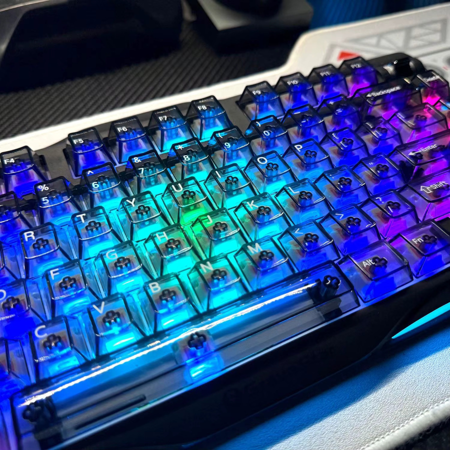 Oeny Transparente PC-Tastenkappen im Cherry-Profil für MX-Switches, 132 Stück, Schwarz, UV-Druck, Kristall-Design für Gaming-Tastaturen - Bild 4