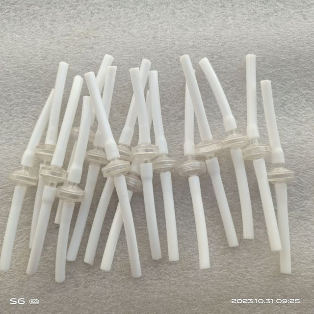 Comcolychen Einweg-Ersatzverbindungsschlauch für Microneedle RF-Kartuschenmaschinen-Zubehör, Unisex - Bild 1