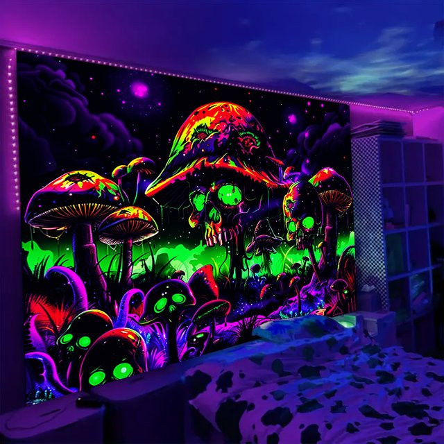 VIKAMA Wandteppich mit psychedelischem Totenkopf- und Pilz-Motiv in Multicolour, Boho-Stil für dein Wohnzimmer oder Partyzimmer, B/H: 60 x 40 cm - Bild 1