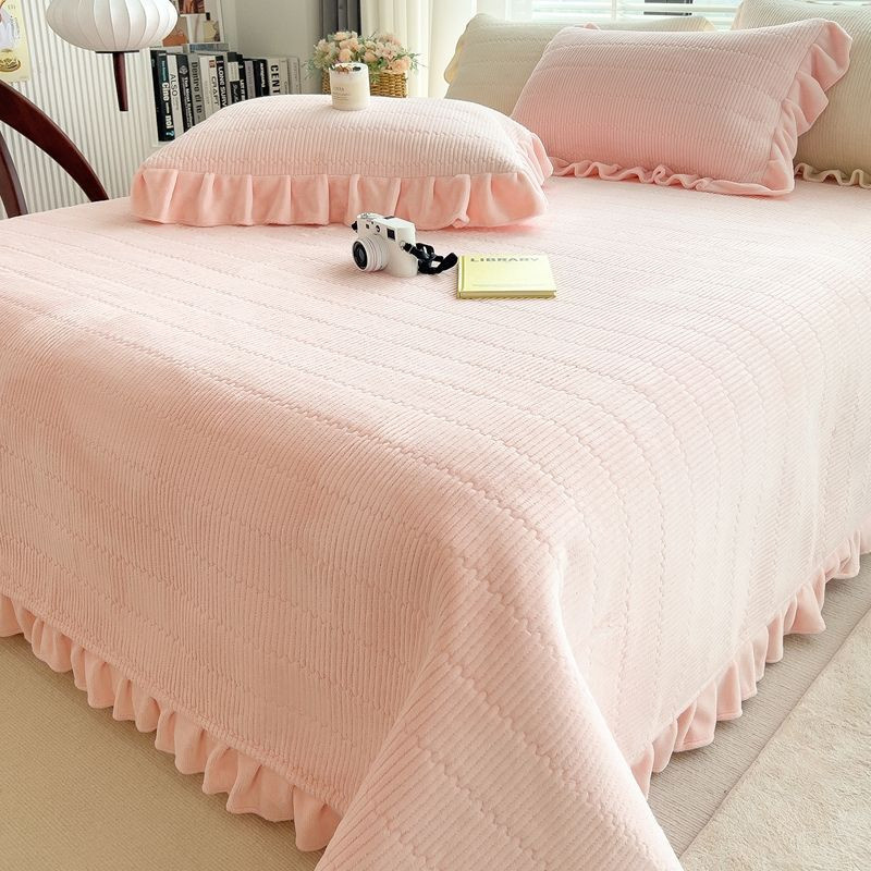 Yiran Furniture Tagesdecke aus Kristallfleece und Baumwolle in Lila, B x T: 230 x 200 cm - Bild 1