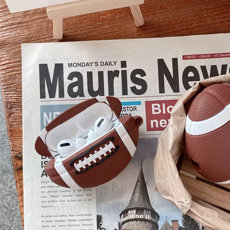 ZEKS Silikon Rugby-Kopfhörerhülle für Airpods Pro 2 und Airpods 1/2 in Braun mit 3D Cartoon-Design - Bild 5