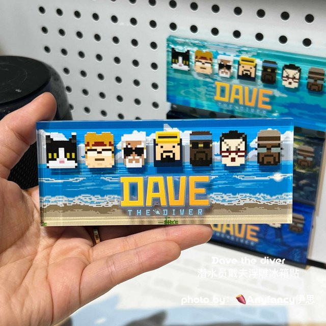 Bandai Dave The Diver Relief Kühlschrankmagnet mit Pixel-Charakter-Design in Multicolour, B/H: 12 x 5 cm - Bild 1