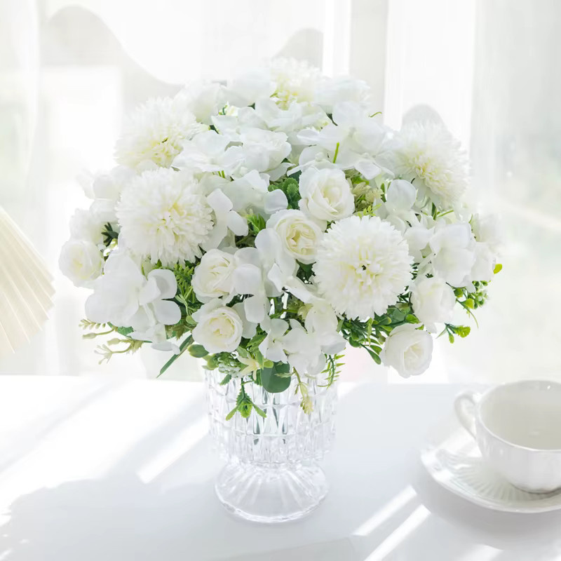 Künstliches Blumenbouquet aus Seide von smr mit Rosen und Chrysanthemen in Lila und Weiß, Höhe: 29 cm - Bild 1