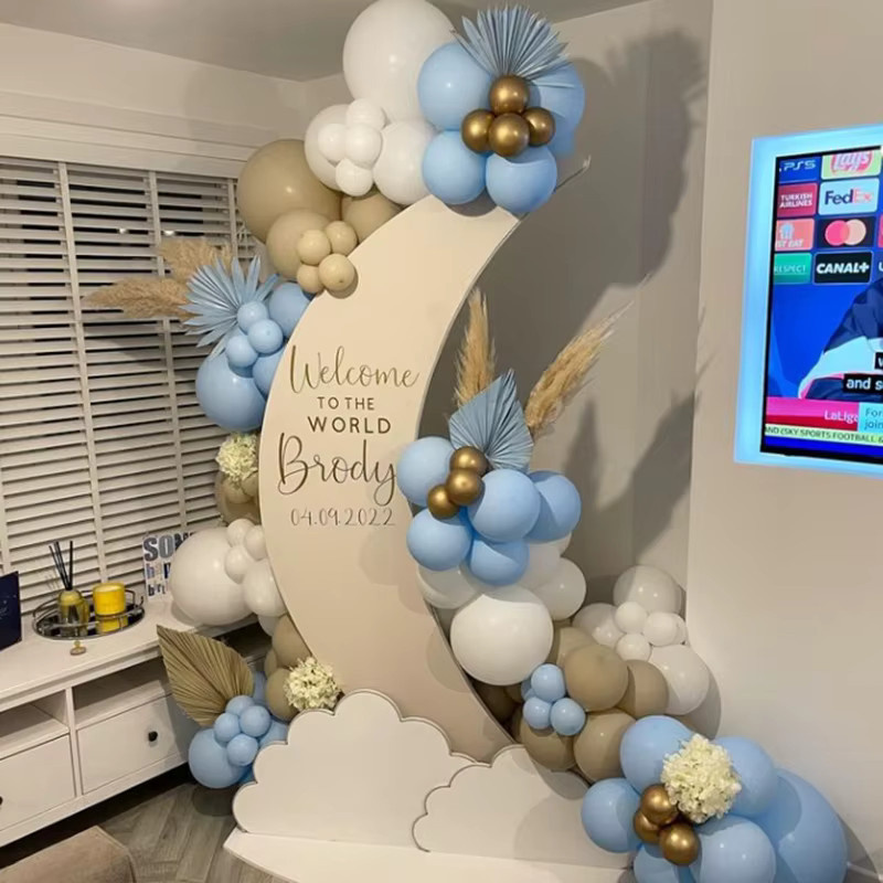 Personalisierte Boho Mond und weiße Wolken Fotokulisse für Babyparty, Hochzeit oder Geburtstag, Farbe: Weiß, Breite: 152,4 cm, Höhe: 152,4 cm - Bild 1