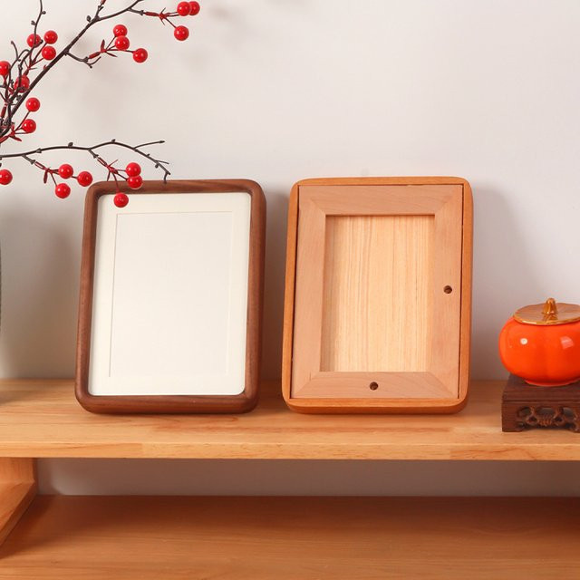 CHENGWEI Massivholz-Bilderrahmen aus Walnussholz und Teakholz in Schwarz und Braun für A4 und A3, minimalistischer Fotodisplay-Ständer für den Tisch - Bild 1