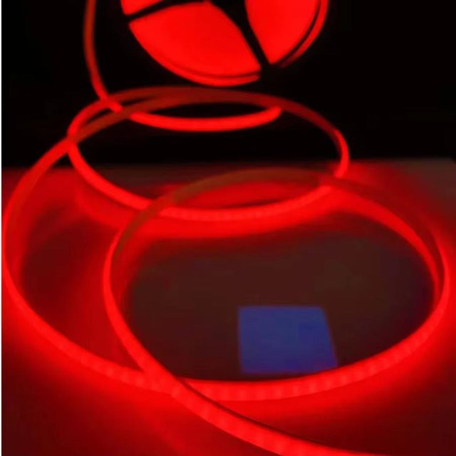 GuangZhouZhenqin COB LED Streifenlicht Rot, 10m Flexibles Bandlicht mit 240 LEDs, 220V Lineare Beleuchtung, RA95, IP20 - Bild 1