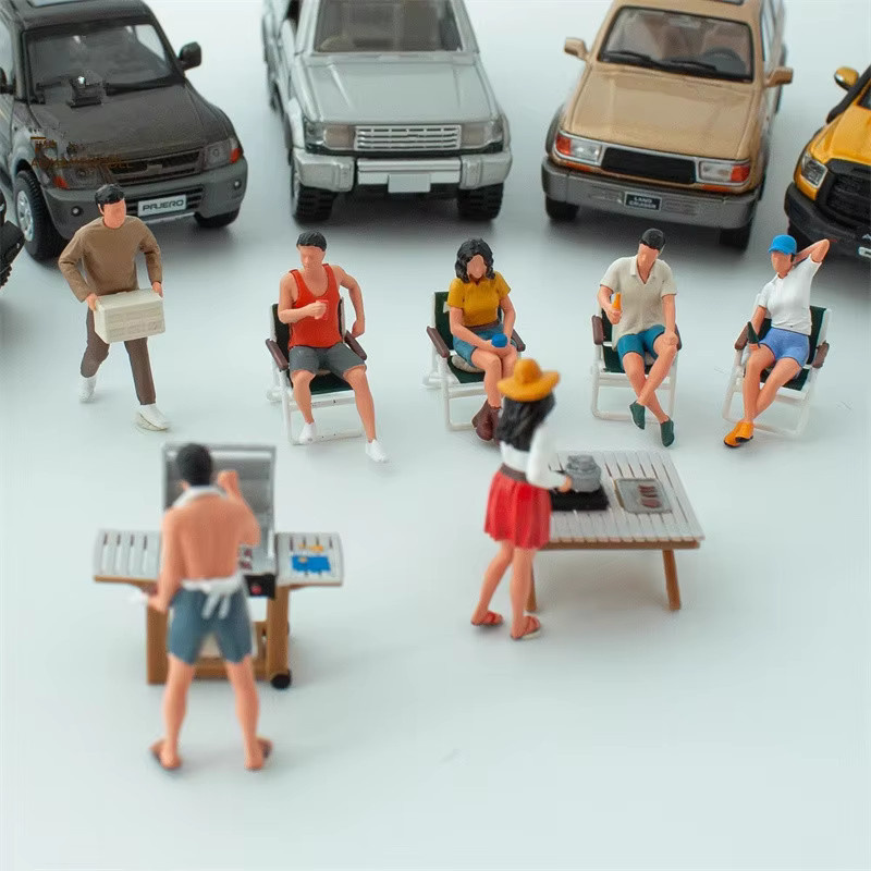 ART CROWN MODEL Miniatur Figuren Set im Maßstab 1:64 mit Outdoor Grill und Bier für deine DIY Szene und Sammlung, Mehrfarbig - Bild 2