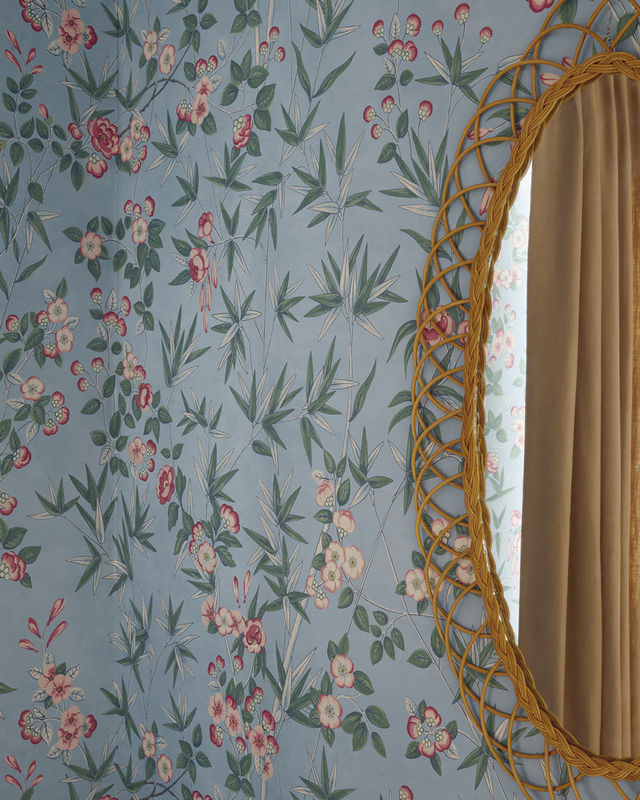 Manuel Canovas Tapete Haru Ciel in Blau mit floralem und botanischem Design aus Vlies und Textil - Bild 2