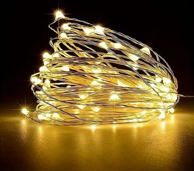 OKAL RED EAST LED-Lichterkette mit Silberdraht in Warmweiß - Bild 1