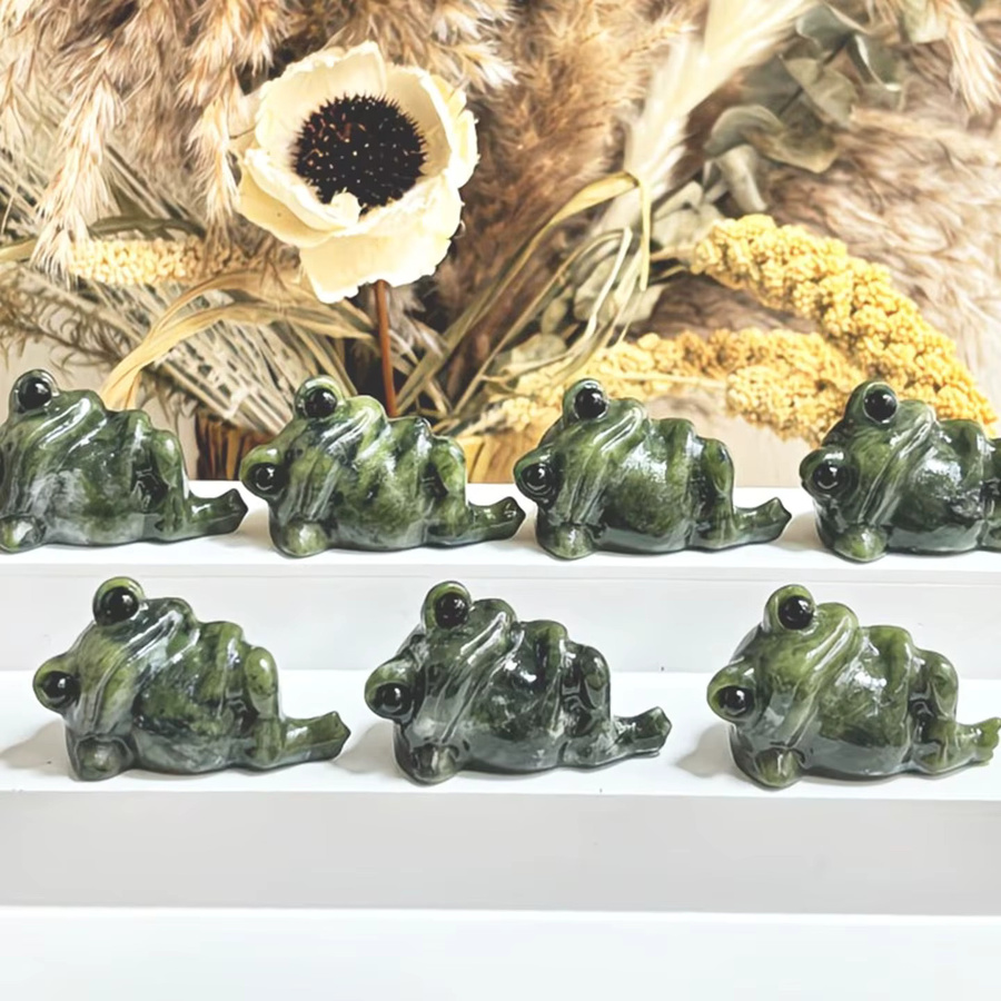 CrystalHola Xiuyan-Stein Frosch-Schnitzerei als natürliche Tierdekoration in Grün - Bild 2