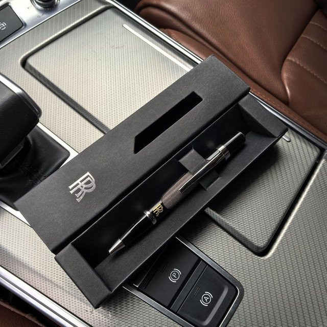 Rolls-Royce Kugelschreiber mit Schlüsselanhänger aus Metall in Silber - Bild 1