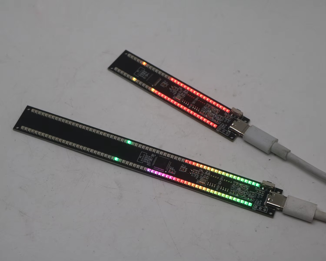 Dykbcells LED Audio Level Anzeige Musik Spektrum Display mit USB-C Anschluss, Bunte Atmosphäre Lampe VU Meter, Multicolor - Bild 2