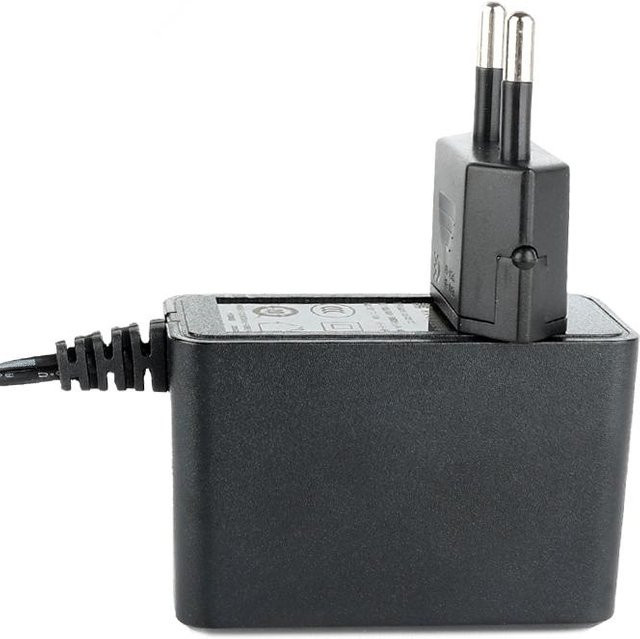 Linyi Toy Car Slot Car Power 1:43 Adapter Netzteil 12V in Schwarz - Bild 1