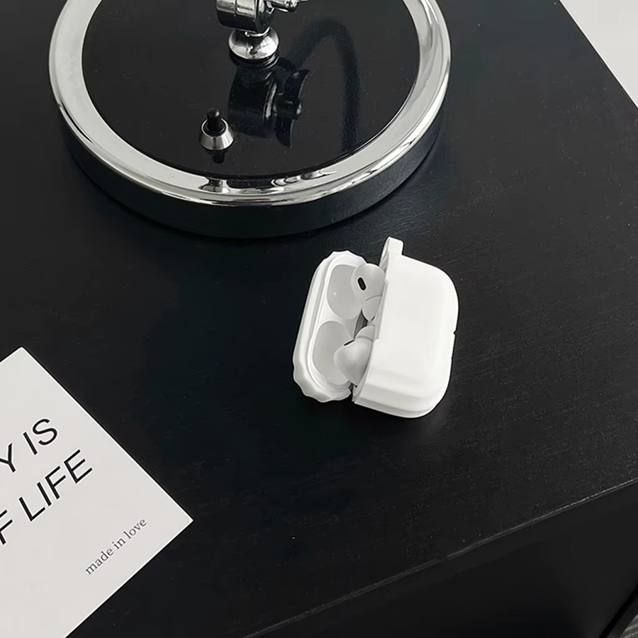 Silikon Schutzhülle für Apple AirPods 4, AirPods 3 und AirPods Pro 2 in Grau - Bild 2