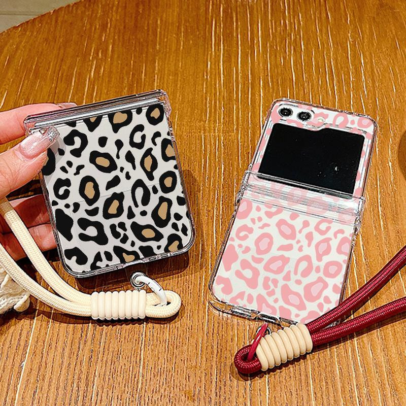 Transparente Handyhülle mit Leopardenmuster und Lanyard für Samsung Galaxy Z Flip 7 FE, Z Flip 6 und Z Flip 5G aus hartem PC - Bild 2
