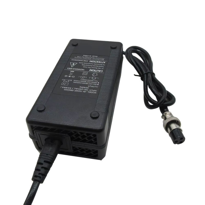 CYGEREEN Blei-Säure-Ladegerät 36V 5A mit Lüfter und USB-C, Schwarz, Anschluss: GX16, M16, XLRM 3PIN, IEC - Bild 5