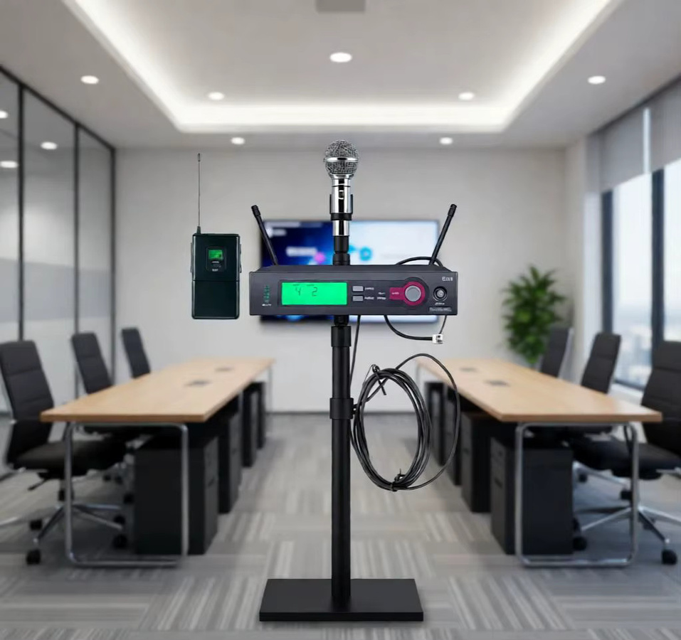 Shure SLX/Beta98 Drahtloses Mikrofonsystem mit SLX4 Empfänger und Black Lavalier Mikrofon - Bild 3