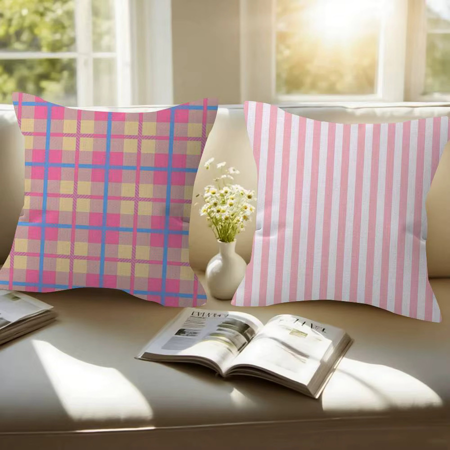 Dekoratives Kissen Beast Kingdom Pink Stripes mit personalisiertem Bild und Text, quadratisch, B/B/H: 45 x 45 x 45 cm - Bild 2