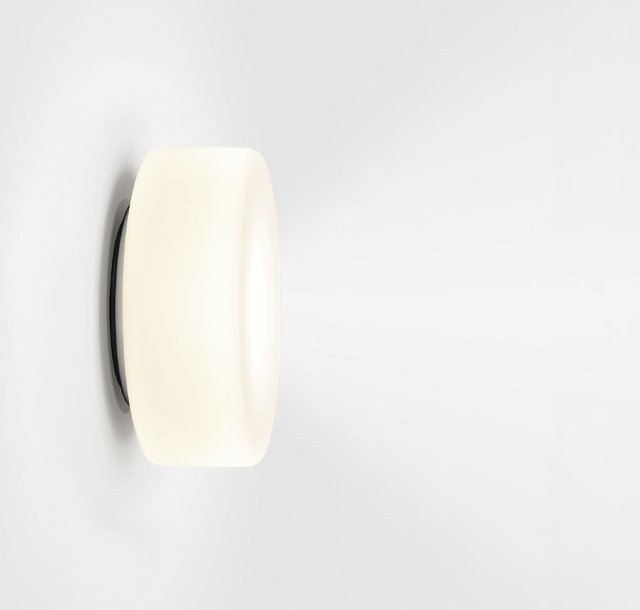 Serien Lighting Curling Wall XS LED-Wandleuchte in Weiß mit opalem Glasschirm und warmweißem Licht (2700K) - Bild 1
