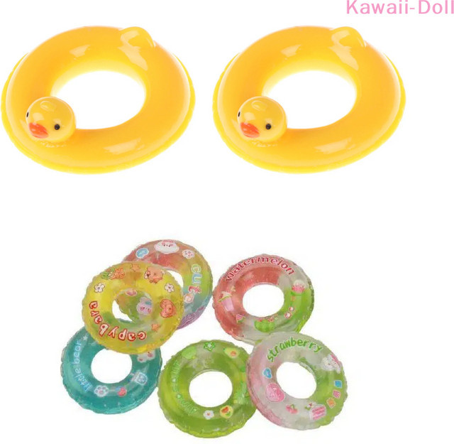 DIAPER&CORED Miniatur-Schwimmring, gelbe Ente, Kunstharz, 1:6, 1:12 - Bild 1