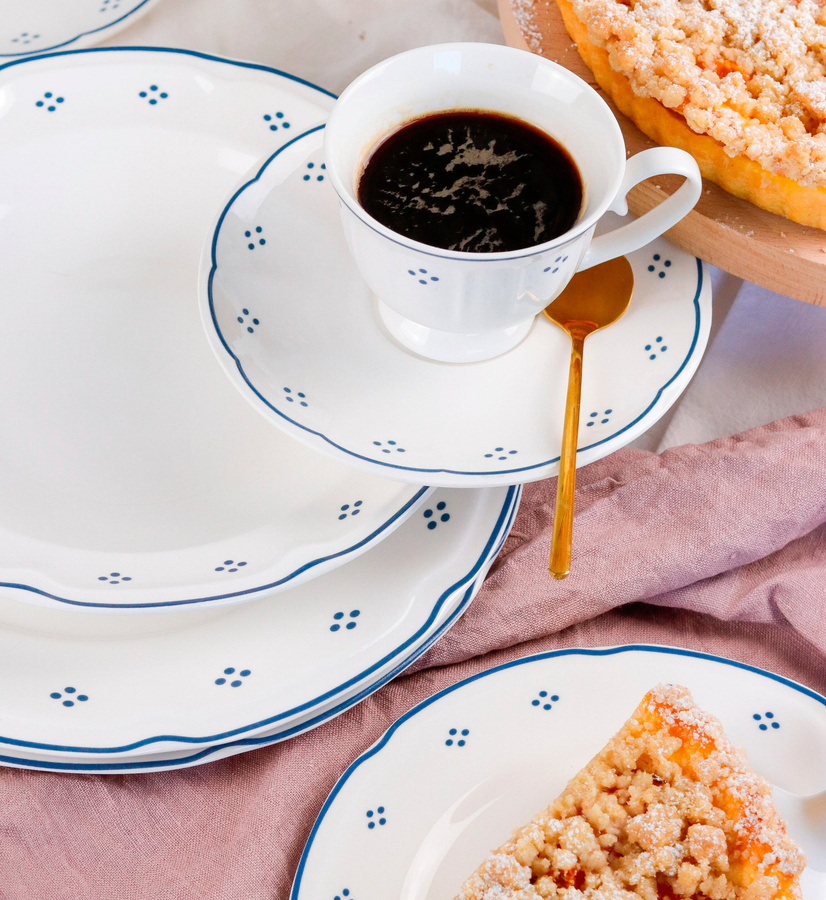 Mäser Kaffeeservice Lova aus Porzellan mit gepunktetem Design in Weiß, Blau und Rot - Bild 3
