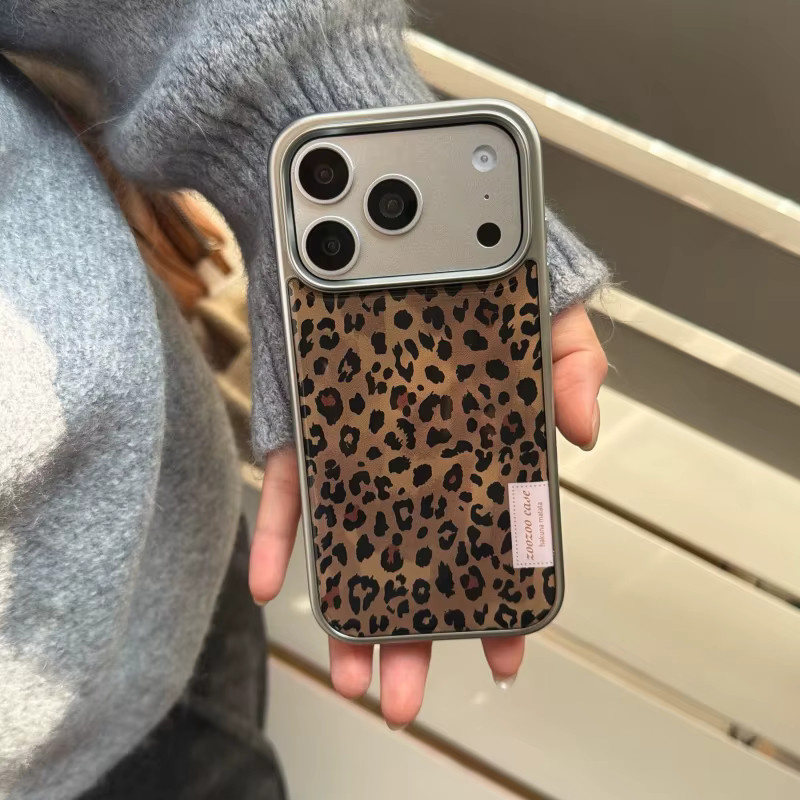 Sturzsichere Handyhülle mit Leoparden-Design aus Epoxy in Schwarz und Braun für Apple iPhone 17 16 15 14 13 Pro Max - Bild 2