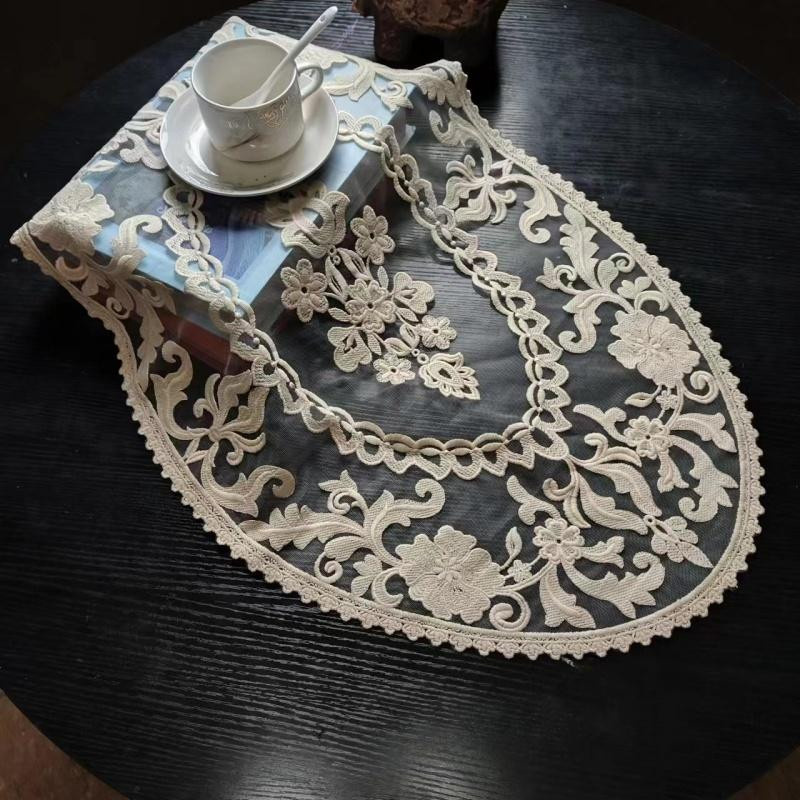 Yiran Furniture Klassische ovale Tischdecke mit floraler Bestickung für Küche und Bar, B: 44 cm, T: 65 cm - Bild 2