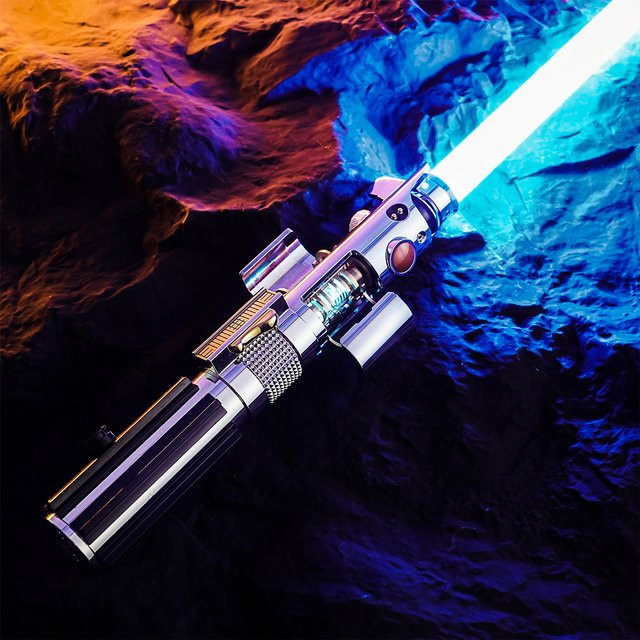 LGT Saberstudio Kristall-Lichtschwert Xeno3.0, Bluetooth, mit 34 Soundeffekten, Farbwechsel-LED-Schwert - Bild 1