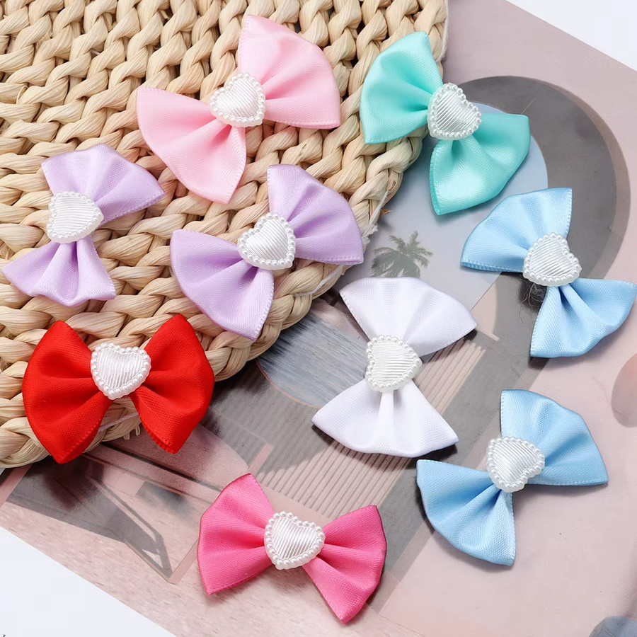 20 Stück farbige Polyester-Satinband-Schleifen mit Perlen-Dekoration für DIY-Kleidungszubehör, B: 3,5 cm, H: 4,5 cm - Bild 3