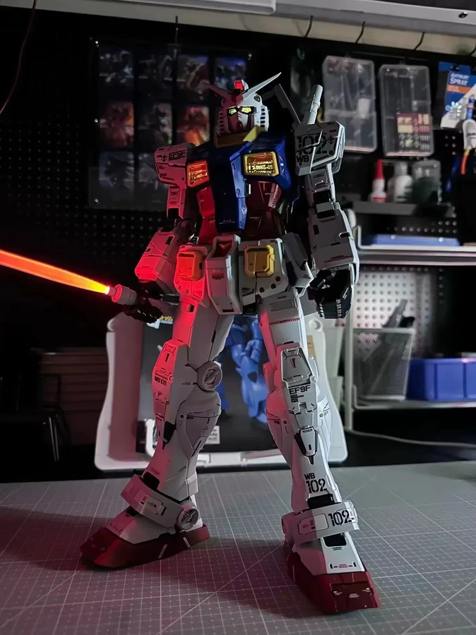 Daban Gundam Rx-78-2 Actionfigur, Modellbausatz, 1/60 - Bild 4