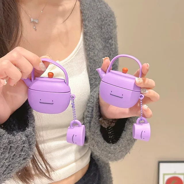 Lustige Teekanne Silikon-Schutzhülle für Apple AirPods Pro 3 und Pro 2, Farbe: Lila/Braun - Bild 1